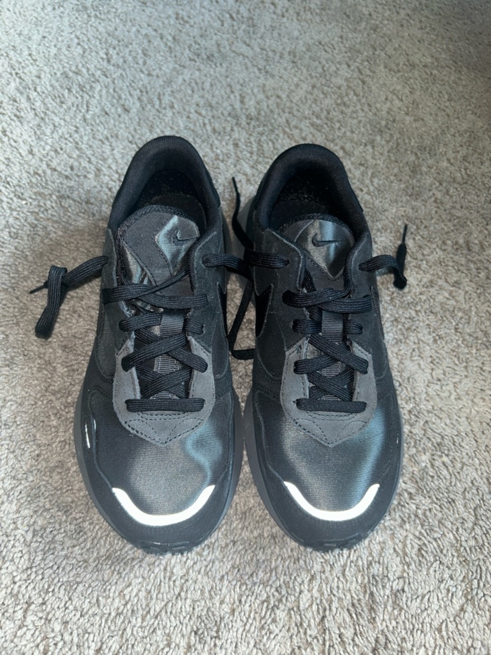 Nike Women’s Black Sneakers with Reflective Accents Size 9